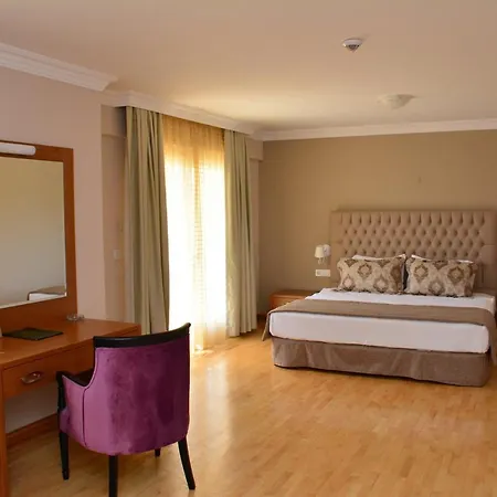 Pine Villas &