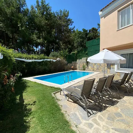 Apartmán Pine Villas &